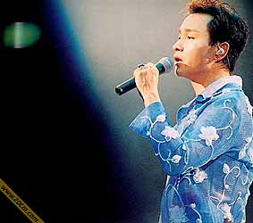 lesliecheung_075_1097986911.jpg